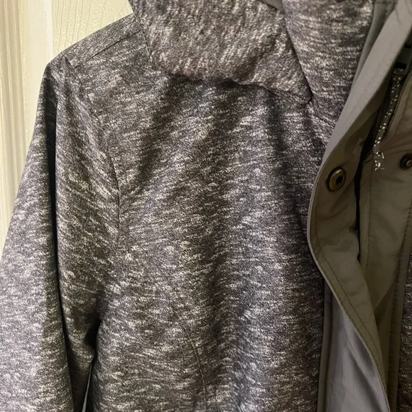 Hollister woman’s All-weather jacket - Picture 9 of 11